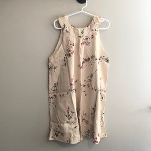 Girls dress